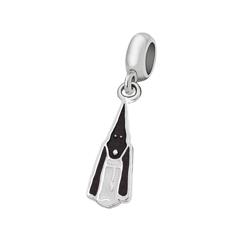 Charm Nazareno El Museo